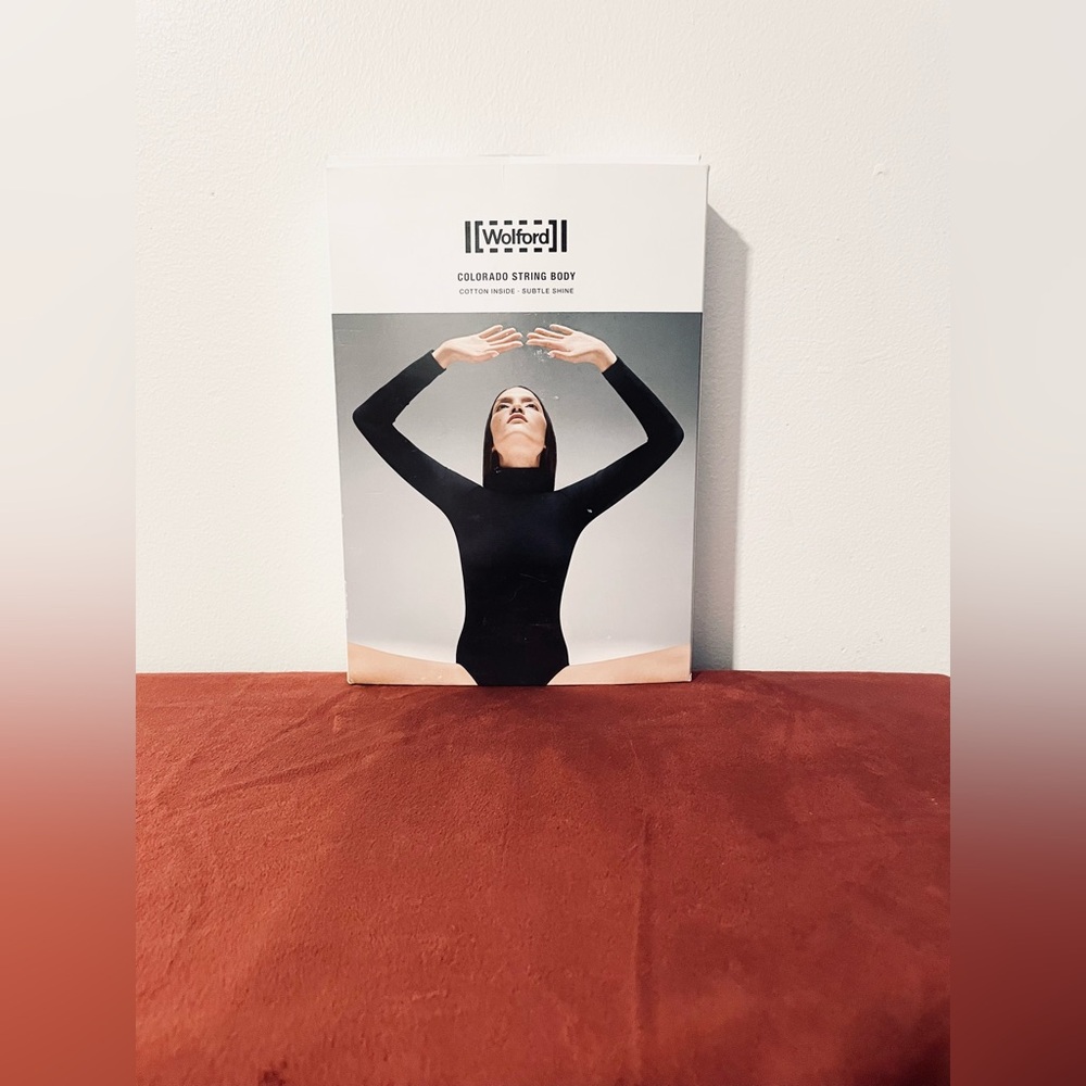 🥀Wolford String BodySuit (New In Box)🥀